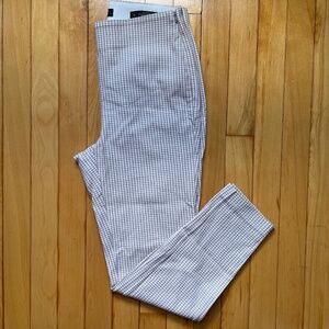 Neutral Pull On Pant- Curvy Fit